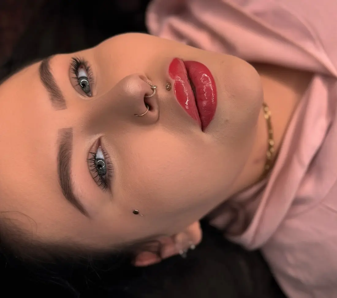 OMBRE LIPS subtelne przejście kolorów